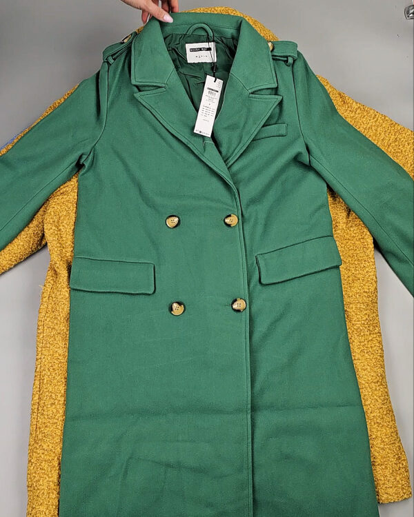 Фотография  933 - Пальто Bestseller 045#10 кг, ЛОТ СТ-9845 оптом в Петрозаводске и Карелии