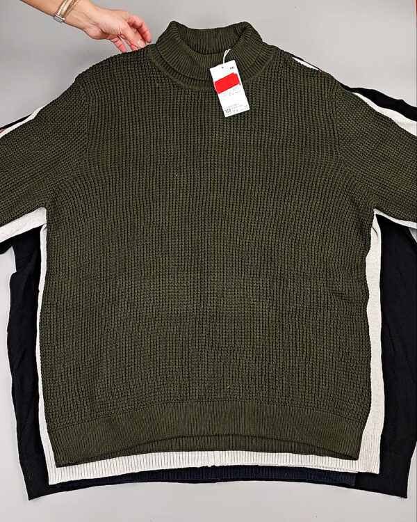 Фотография  504 - Джемпера мужские C&A 025#7,6 кг, ЛОТ СТ-10006 оптом в Петрозаводске и Карелии