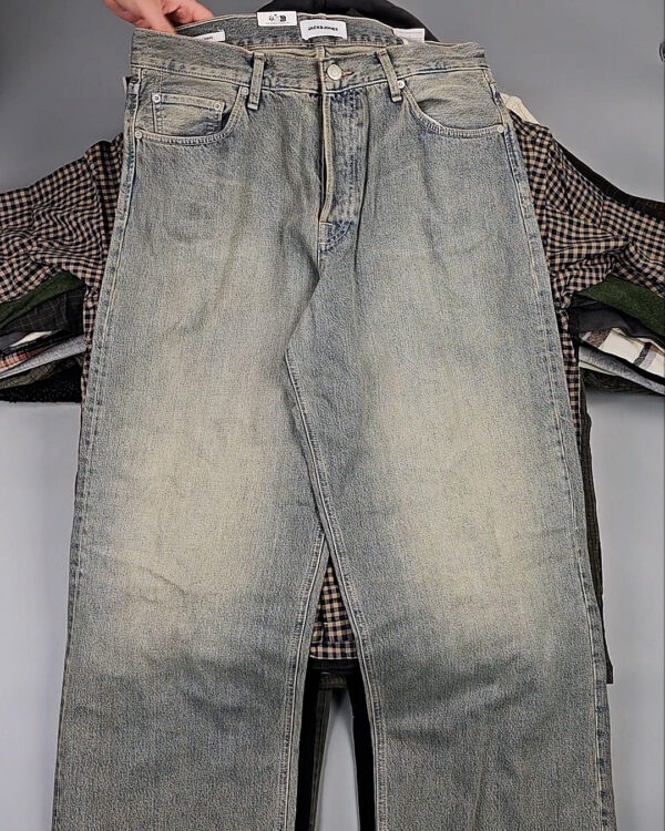 Фотография  478 - JACK JONES Men Winter mix 045#15 кг, ЛОТ СТ-9965 оптом в Петрозаводске и Карелии