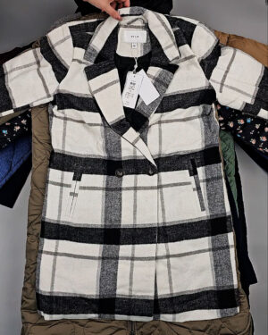 Купить Верхняя одежда VILA#10,4 кг, ЛОТ СТ-9712 оптом в Петрозаводске и Карелии