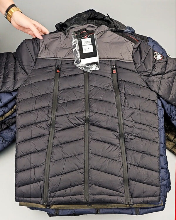 Фотография  892 - Куртки (Herrenjacken G.Norway)#14,4 кг, ЛОТ СТ-9636 оптом в Петрозаводске и Карелии