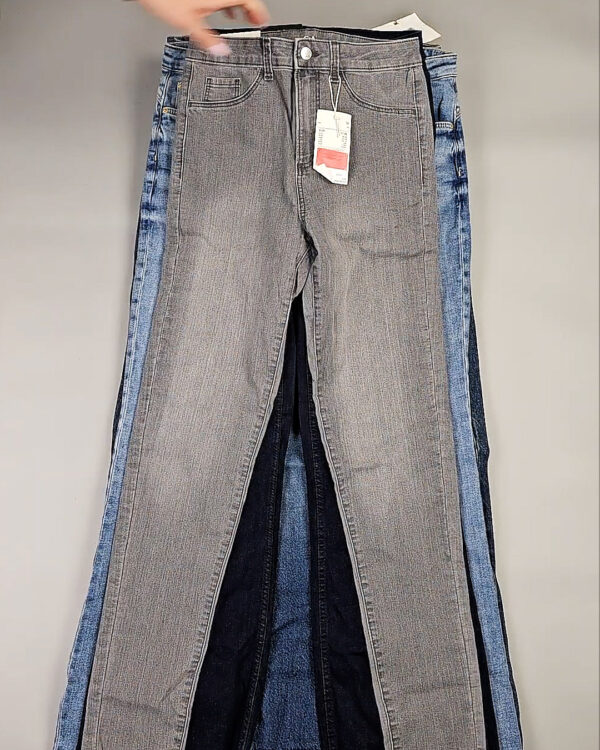 Фотография  403 - Джинсы C&A ж/м#10 кг, ЛОТ СТ-9865 оптом в Петрозаводске и Карелии