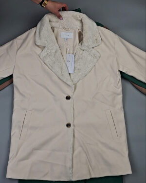 Фотография  353 - Пальто Bestseller 045#10 кг, ЛОТ СТ-9844 оптом в Петрозаводске и Карелии