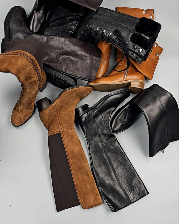 Фотография  754 - Сапоги Италия #7 шт, ЛОТ СТ-9679 оптом в Петрозаводске и Карелии