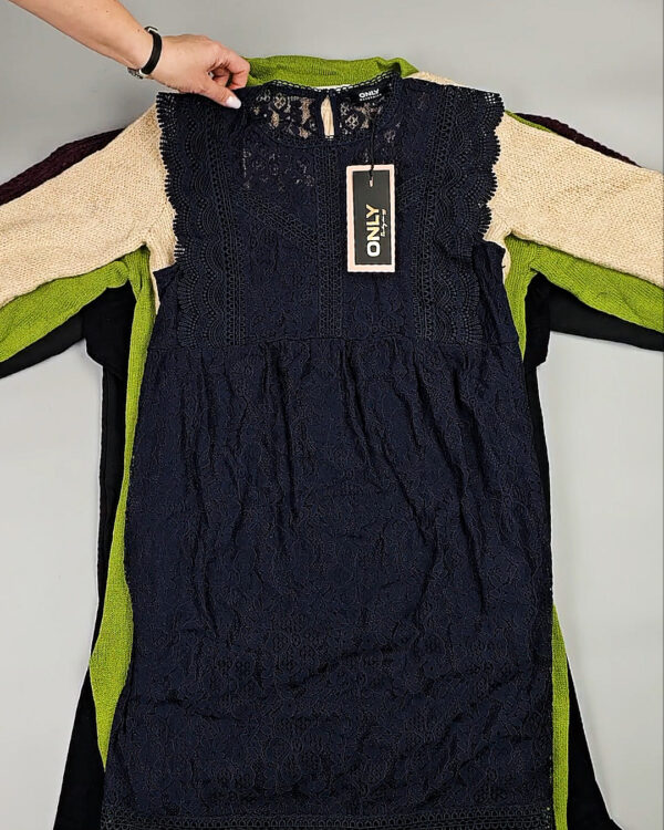 Фотография  776 - Платья Bestseller+DK Winter 035#7 кг, ЛОТ СТ-10000 оптом в Петрозаводске и Карелии