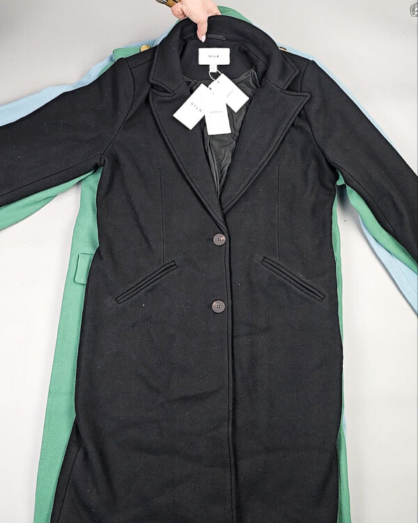 Фотография  283 - Пальто Bestseller 045#10 кг оптом в Петрозаводске и Карелии