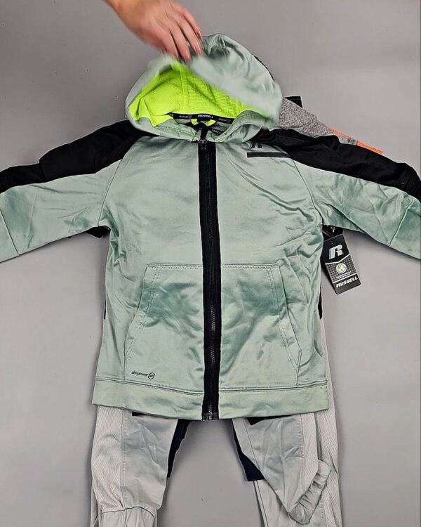 Фотография  408 - Спортивные костюмы дети CAN#6 кг, ЛОТ СТ-9739 оптом в Петрозаводске и Карелии