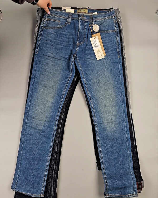 Фотография  331 - Джинсы BLEND HE 075#10 кг, ЛОТ СТ-9851 оптом в Петрозаводске и Карелии