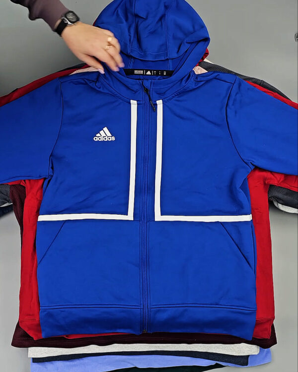 Фотография  792 - Толстовки (SWEAT TOPS Extra)#20 кг, ЛОТ СХ-0248 оптом в Петрозаводске и Карелии