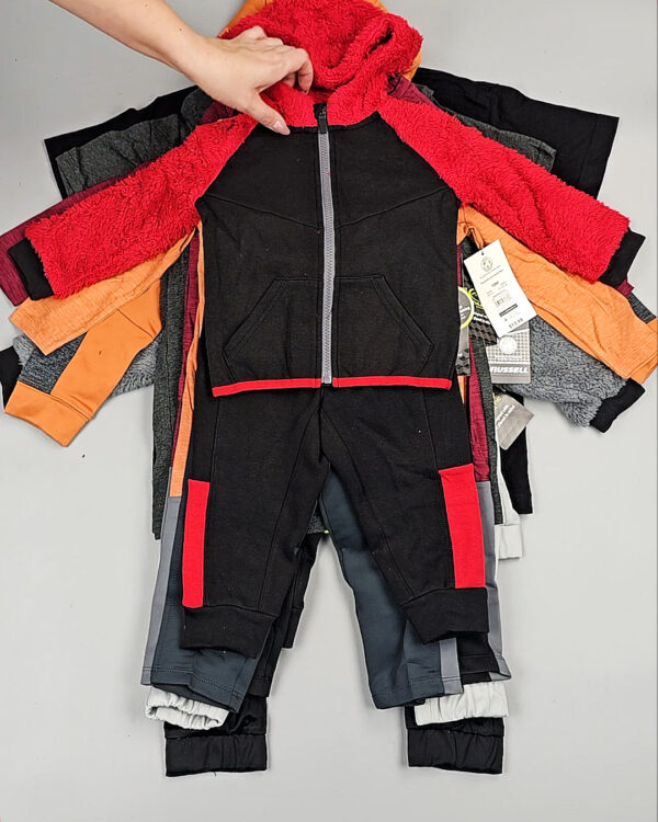 Фотография  659 - Спортивные костюмы дети CAN#6 кг, ЛОТ СТ-9740 оптом в Петрозаводске и Карелии