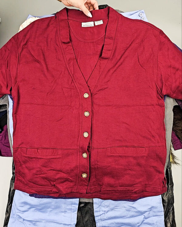 Фотография  863 - Oversize Winter mix LUX#25 кг, ЛОТ СХ-0239 оптом в Петрозаводске и Карелии