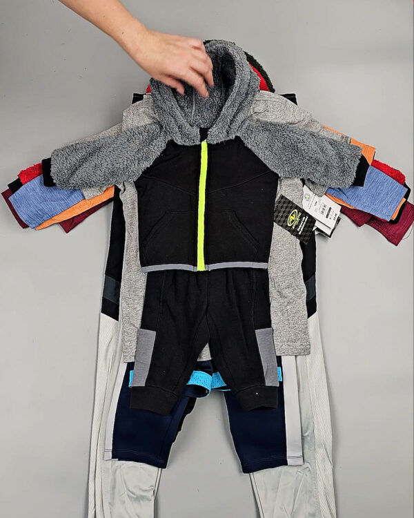 Фотография  521 - Спортивные костюмы дети CAN#6 кг, ЛОТ СТ-9739 оптом в Петрозаводске и Карелии