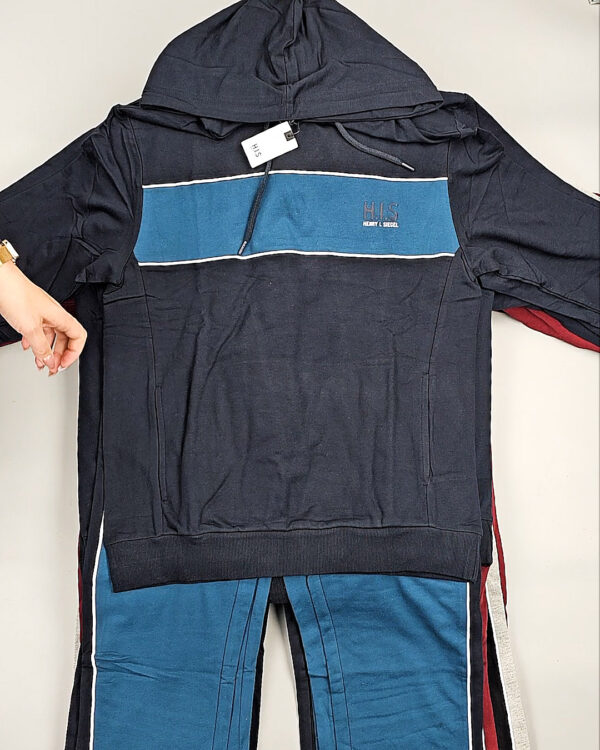 Фотография  960 - Спортивные костюмы (Herren-Trainingsanzuge voп HIS)#17,1 кг, ЛОТ СТ-9630 оптом в Петрозаводске и Карелии