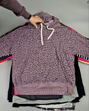 Фотография  706 - Толстовки (SWEAT TOPS Extra)#20 кг, ЛОТ СХ-0247 оптом в Петрозаводске и Карелии